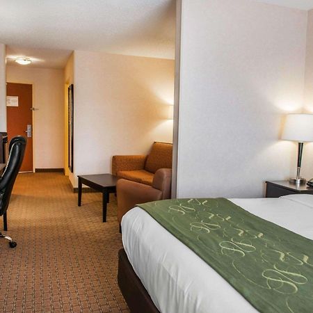 Comfort Suites Southport Exterior foto